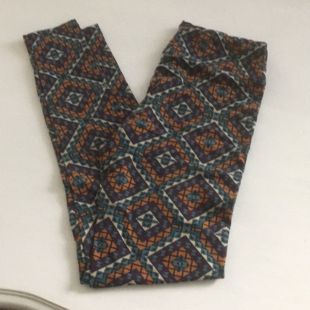 OS Lularoe leggings